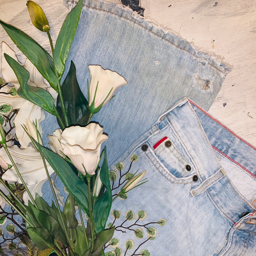 HOLLISTER JEANS SIZE 1 - Picture 4 of 7